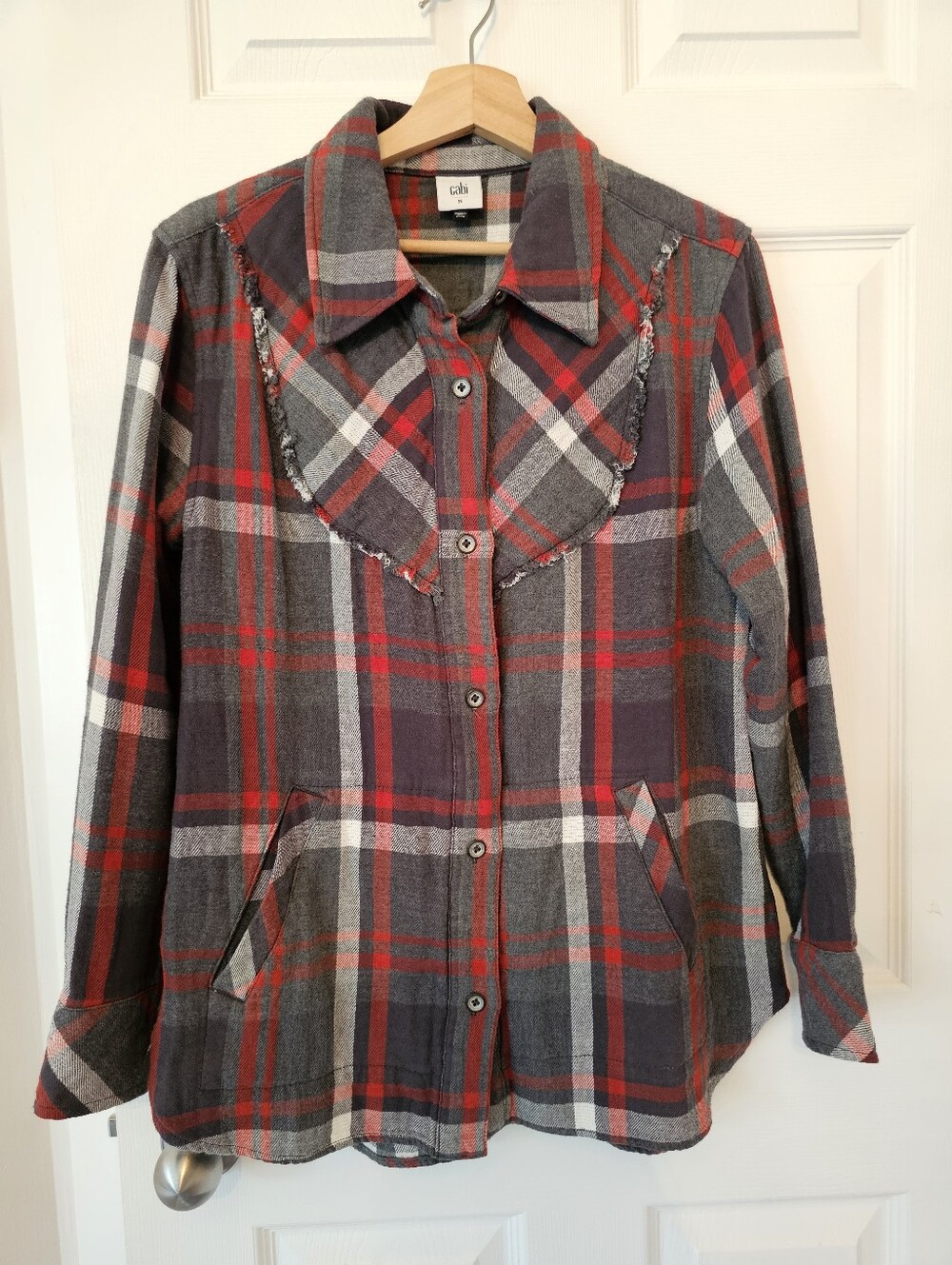 CABI Plaid Button-Up Shirt Jacket Shirt With side Pocketsm Medium